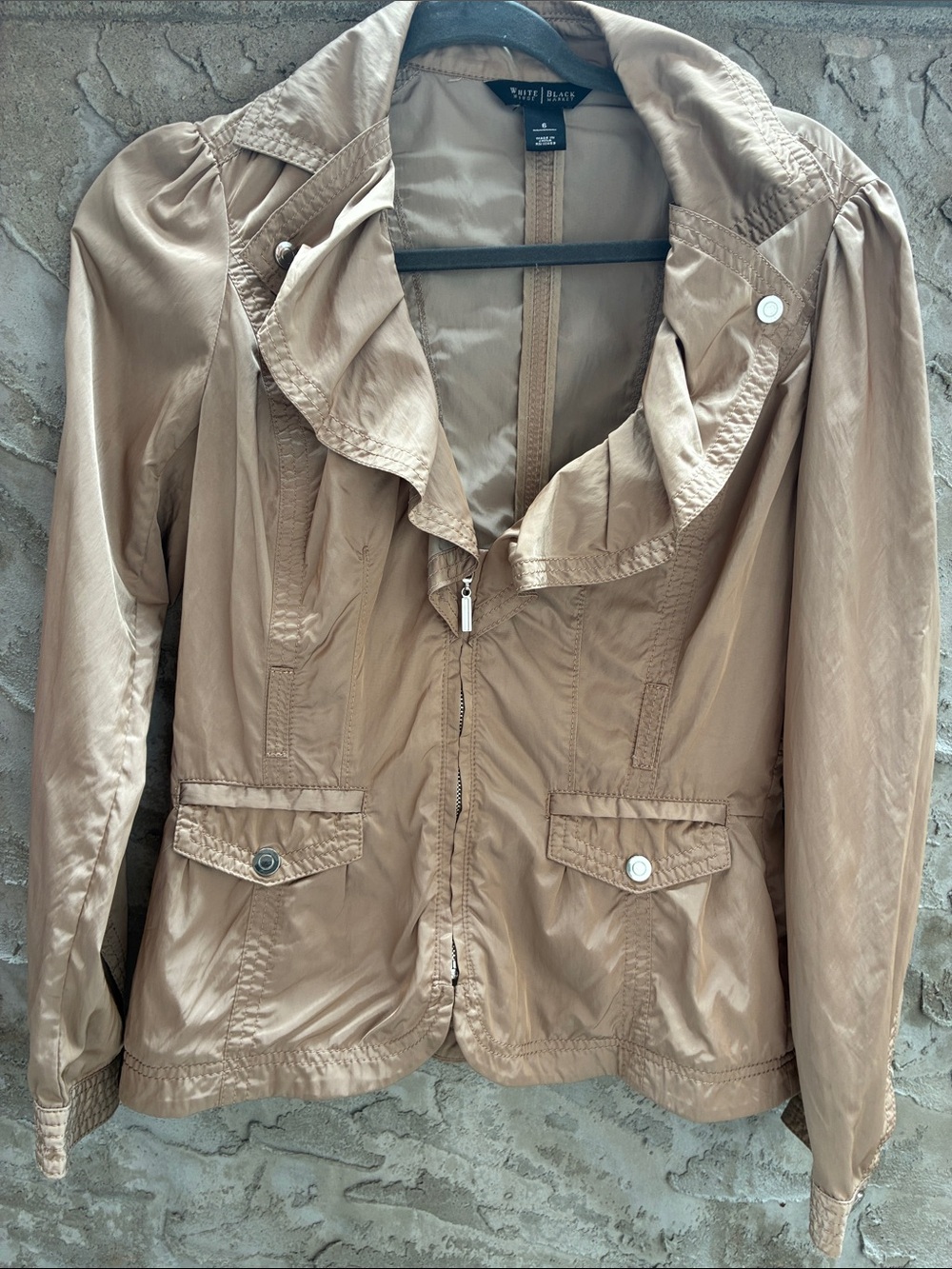 White House Black Market Romantic Gold Ruffle-Trim Utility Jacket Sz 6 Worn 1x